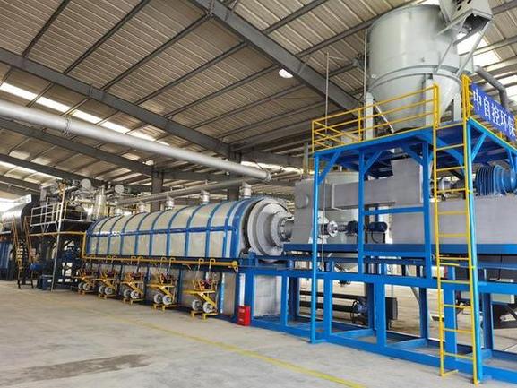 在商丘有没有那种废旧塑料轮胎机油能炼油的设备,有制作设备的厂吗? 在商丘有没有那种废旧塑料轮胎机油能炼油的设备,有制作设备的厂吗?